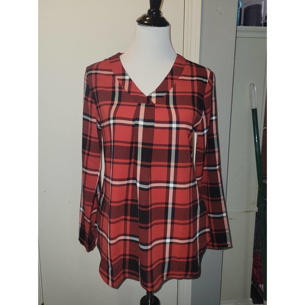 NWT Red And Black Plaid shirt small